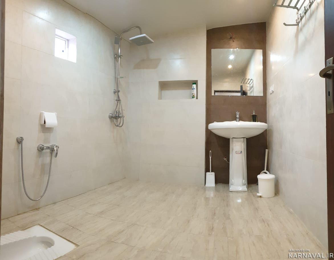 https://media.karnaval.ir/uploads/2022/07/house-58986-2022-04-15-02-59-33-359aed10da3a64061752e7a43dbe7a3ef55255c0-121471.jpg