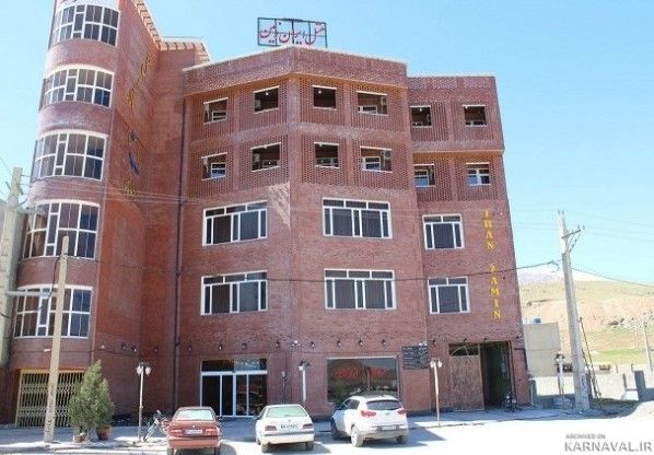 هتل ایران زمین دورود
