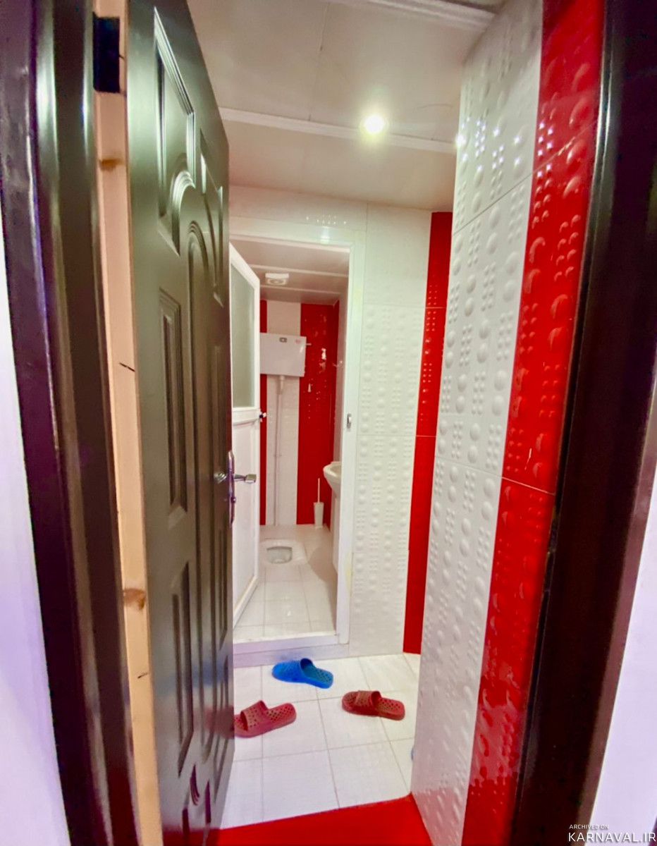 واحدی شیک، دارای تراسی با منظره شهر و کوهستان