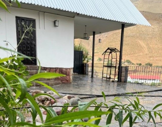 https://media.karnaval.ir/uploads/2022/09/house-70999-2022-09-07-04-48-27-359aed10da3a64061752e7a43dbe7a3ef55255c0-972123.jpg