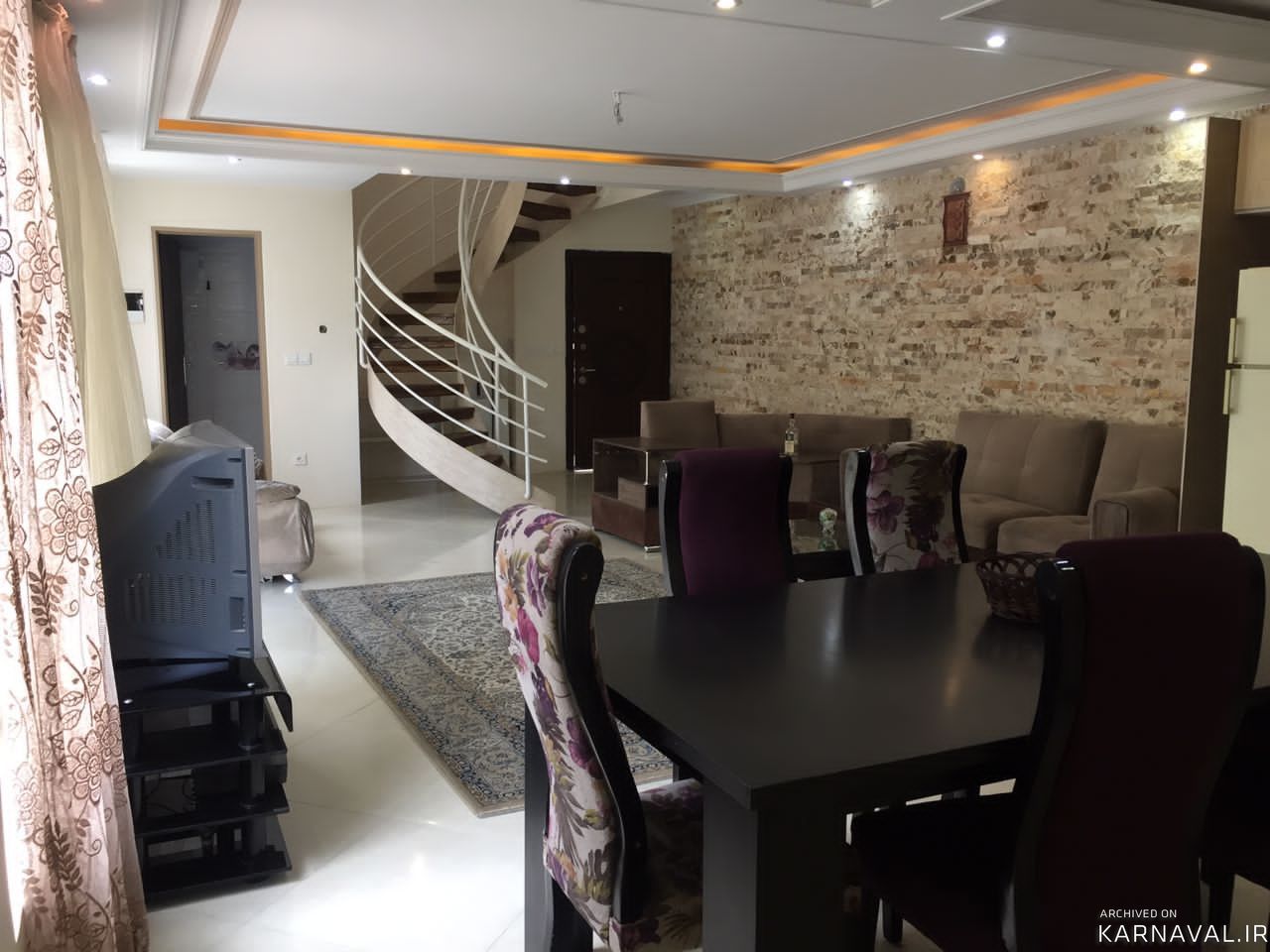 https://media.karnaval.ir/uploads/2022/10/house-73533-2022-10-17-04-57-13-359aed10da3a64061752e7a43dbe7a3ef55255c0-442456.jpg