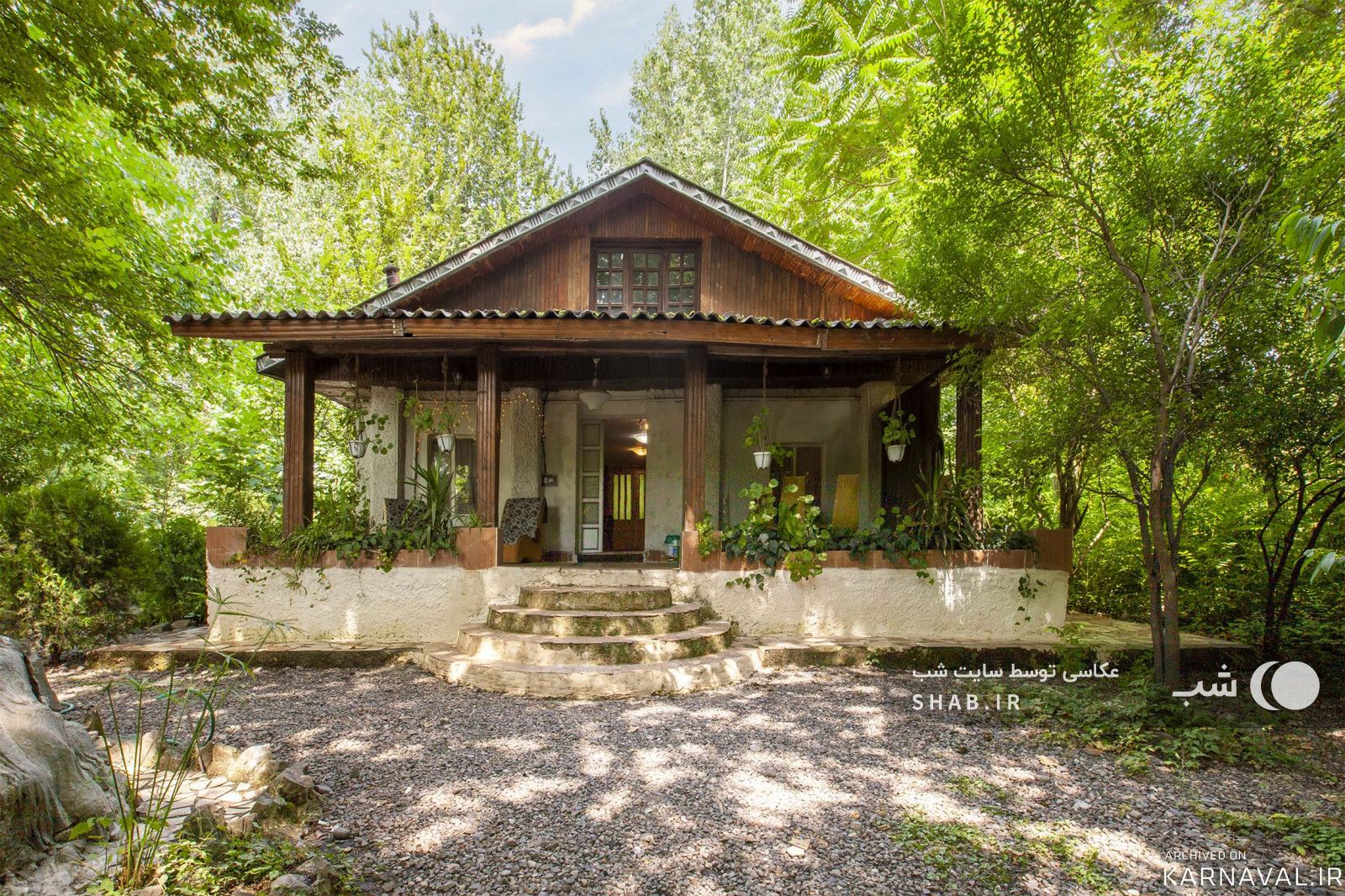 https://media.karnaval.ir/uploads/2022/12/house-5616-2022-12-05-07-21-39-359aed10da3a64061752e7a43dbe7a3ef55255c0-302547.jpg