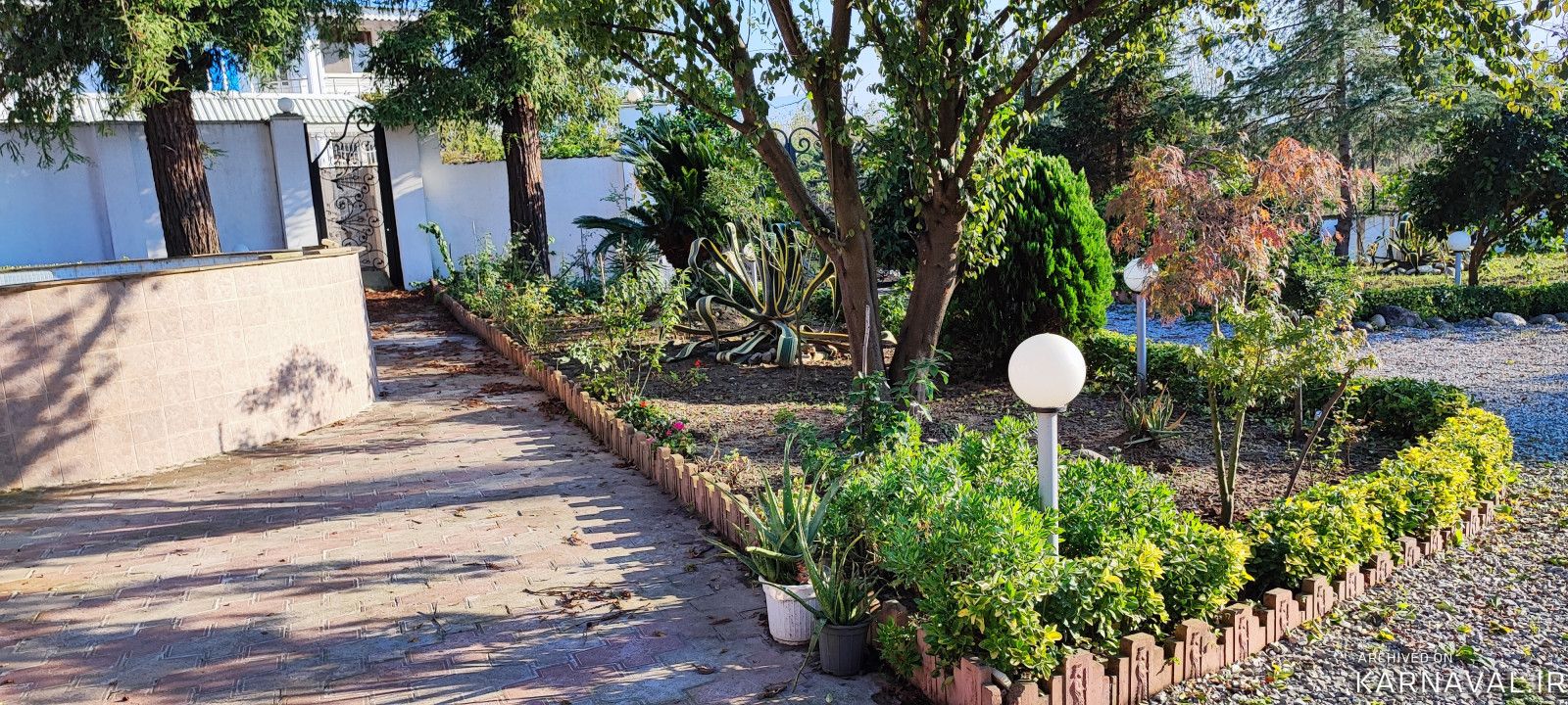 https://media.karnaval.ir/uploads/2022/12/house-75198-2022-11-21-08-24-42-359aed10da3a64061752e7a43dbe7a3ef55255c0-210325.jpg