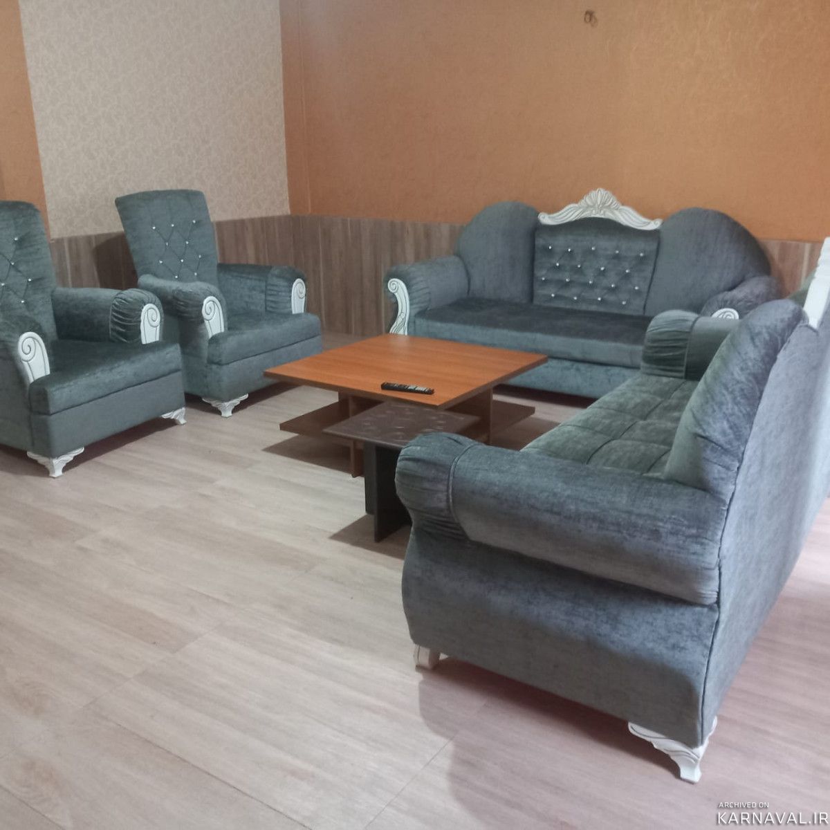 آپارتمان چهار طبقه، دو خوابه، در مرکز شهر
