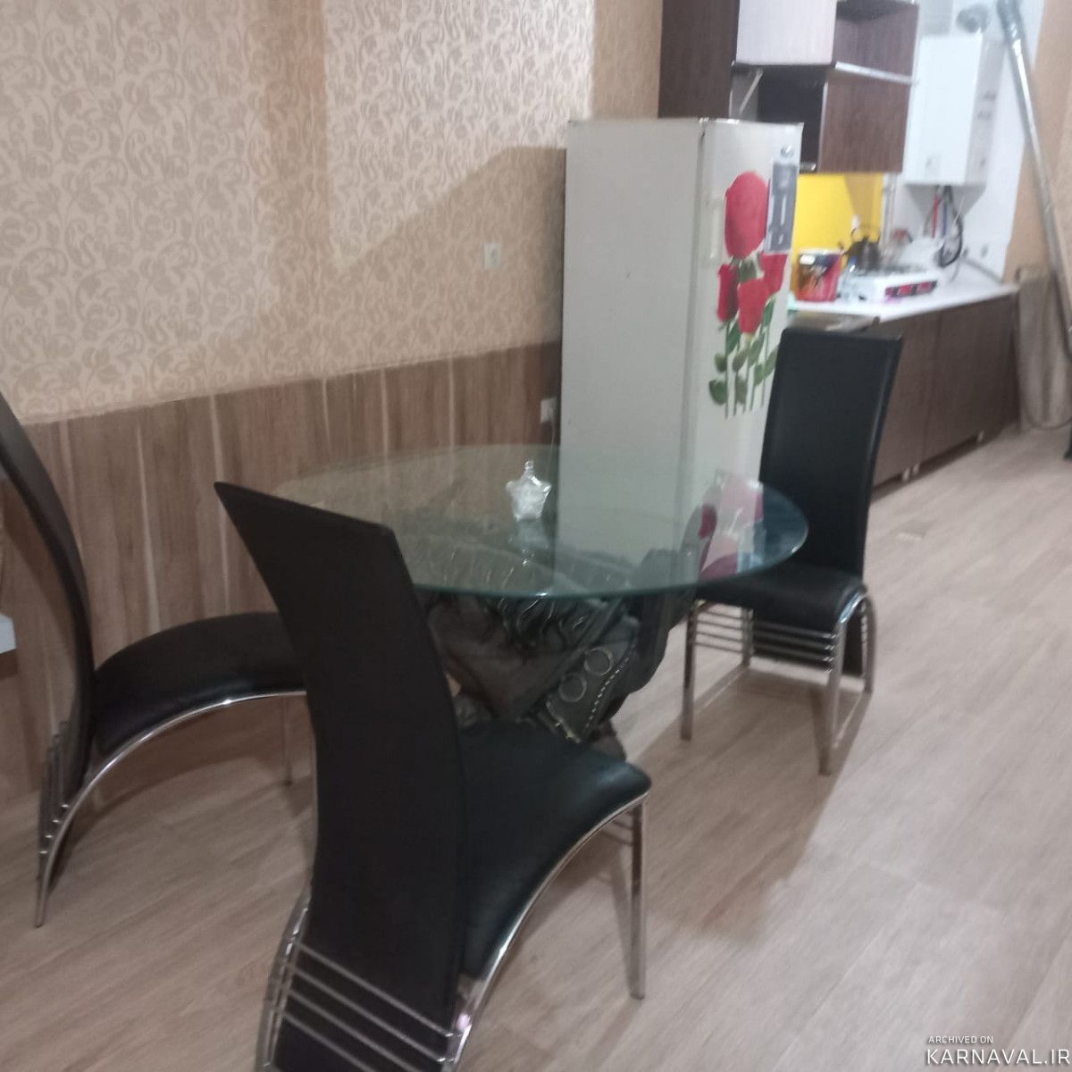 آپارتمان چهار طبقه، دو خوابه، در مرکز شهر
