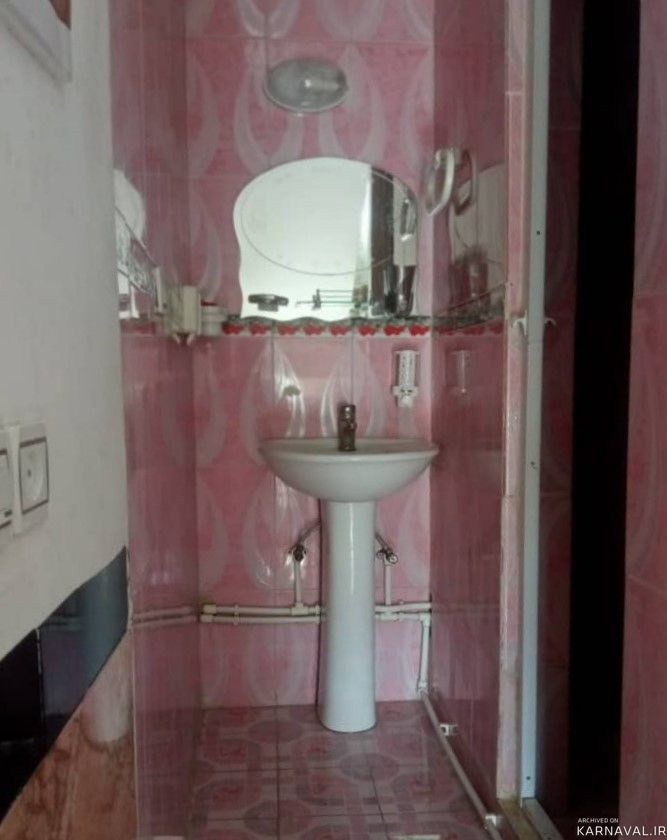 https://media.karnaval.ir/uploads/2023/07/house-89882-2023-07-10-01-30-42-359aed10da3a64061752e7a43dbe7a3ef55255c0-389190.jpg