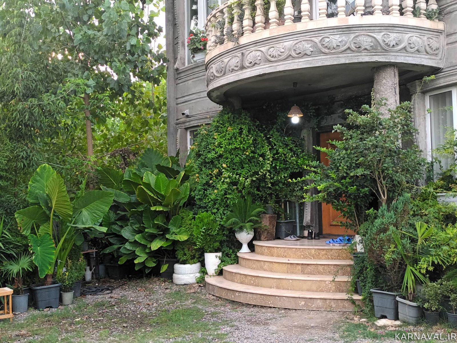 https://media.karnaval.ir/uploads/2023/08/house-72003-2023-08-29-11-45-26-d58f13b50d8e02c241d55edef6d6d4adb5550399-922762.jpg