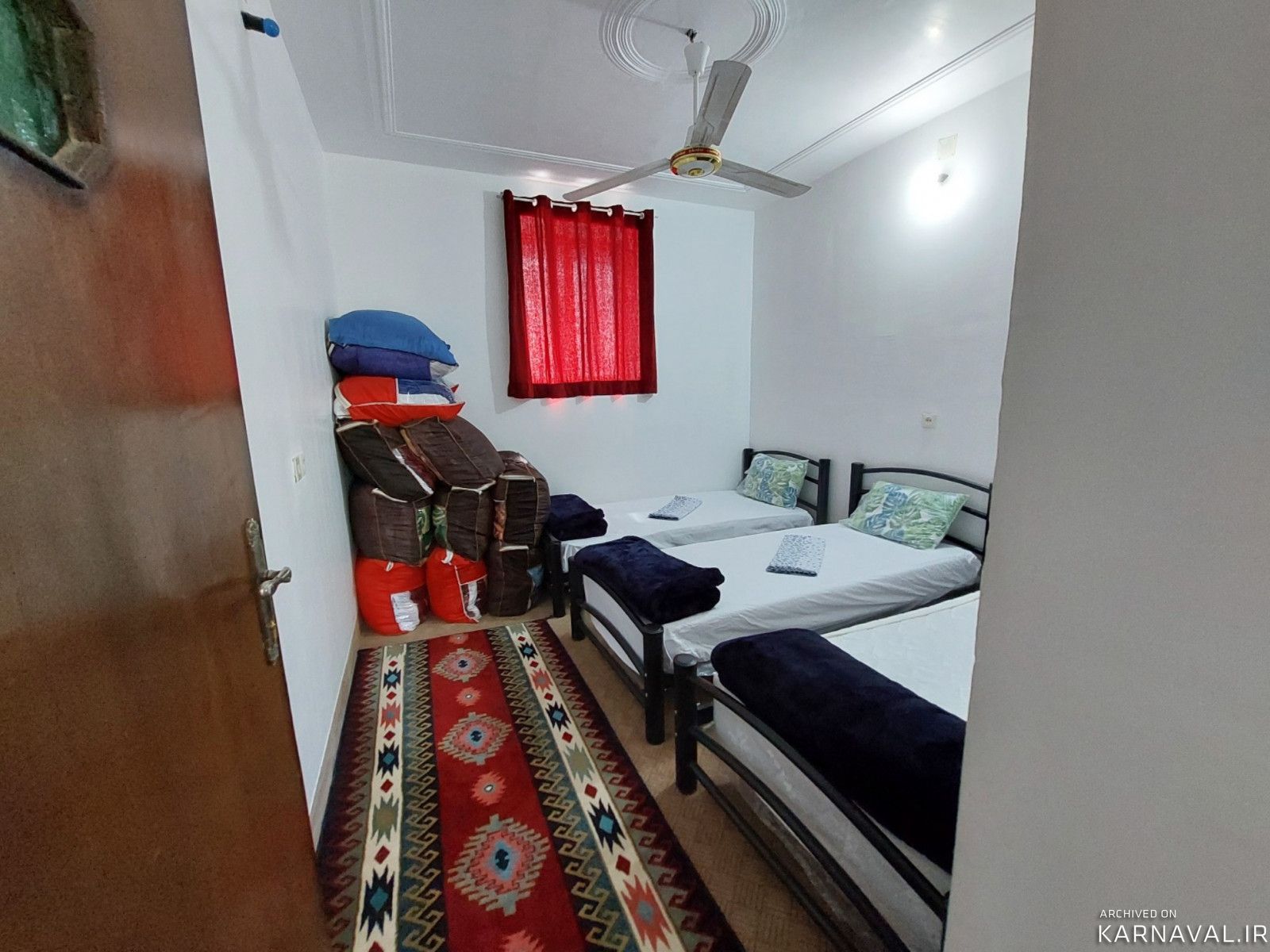 https://media.karnaval.ir/uploads/2023/10/house-79316-2023-10-03-03-51-14-9b02fb2d1a831132a2643739e7b264d287cdfc6e-660058.jpg