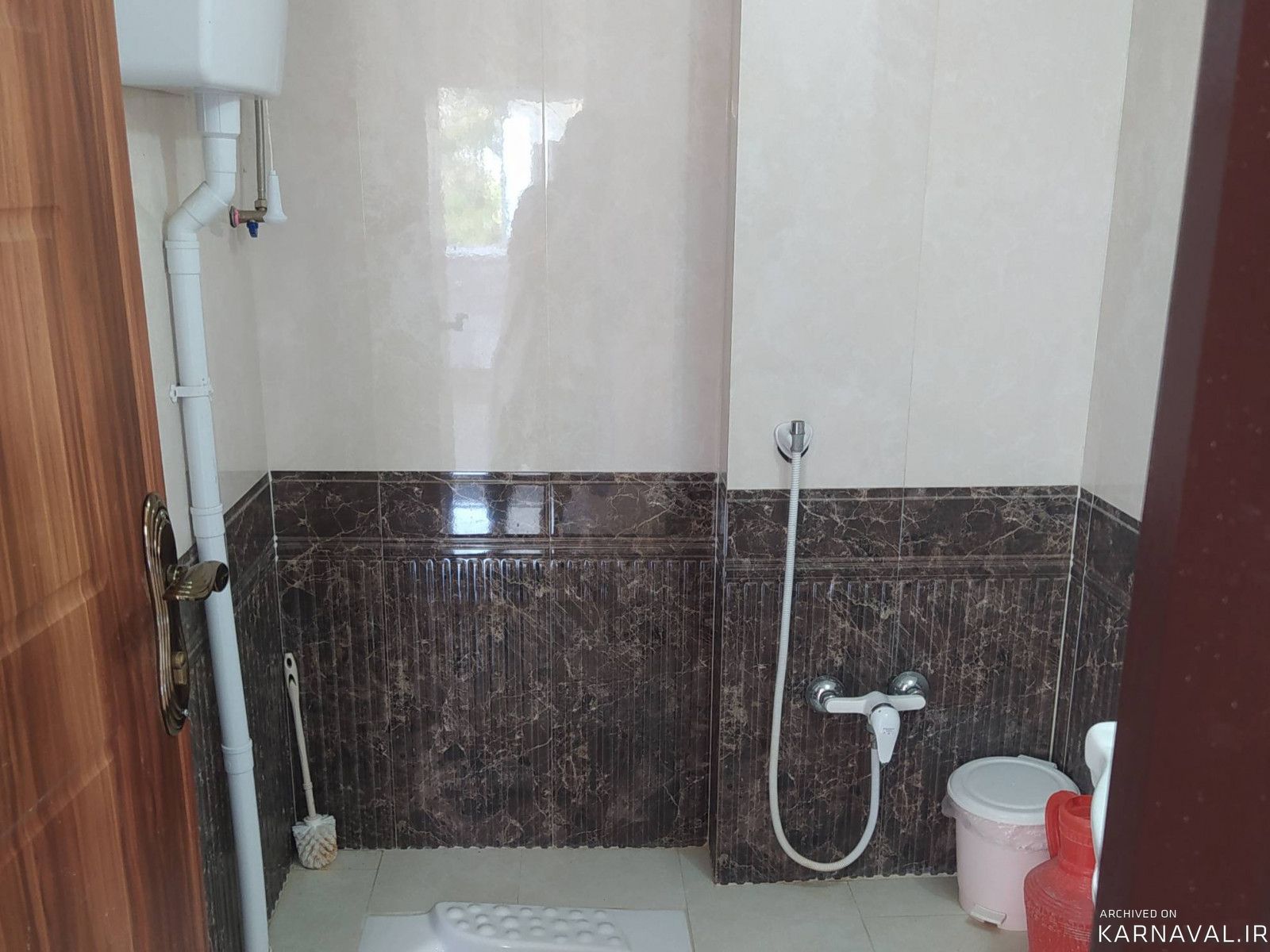 https://media.karnaval.ir/uploads/2023/10/house-99921-2023-10-10-11-07-27-3778652a8907dd62648b531745596c7e4db78d71-852558.jpg