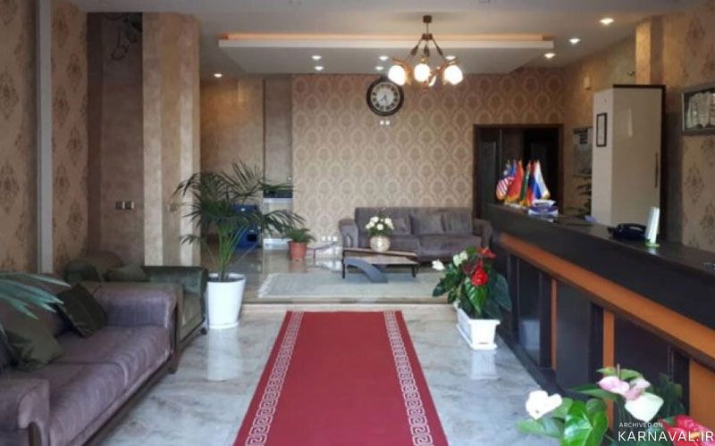https://media.karnaval.ir/uploads/2023/12/426-4kddkaeo1701600139.jpeg