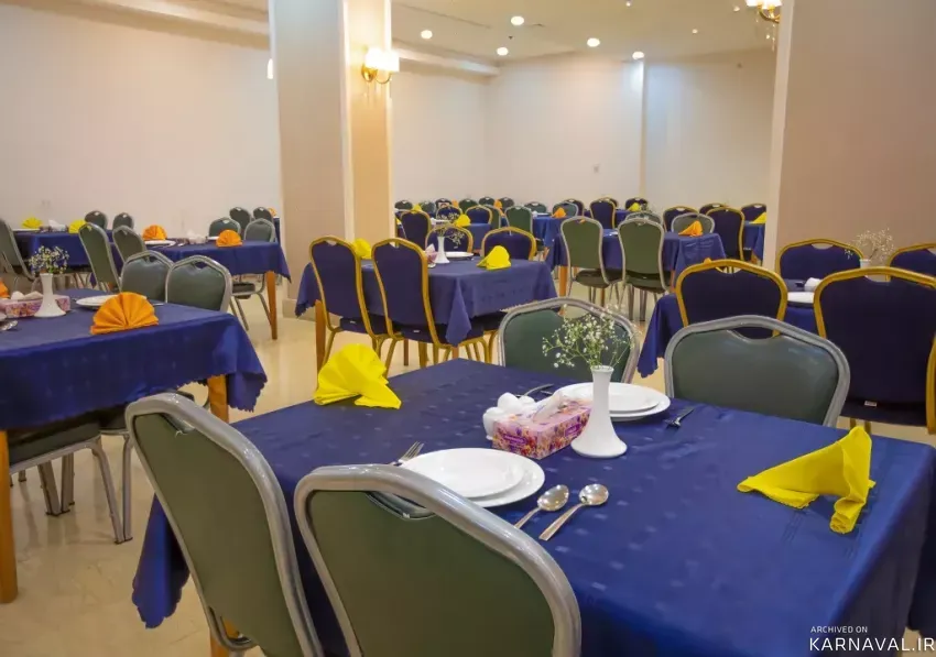 https://media.karnaval.ir/uploads/2024/06/37452.webp