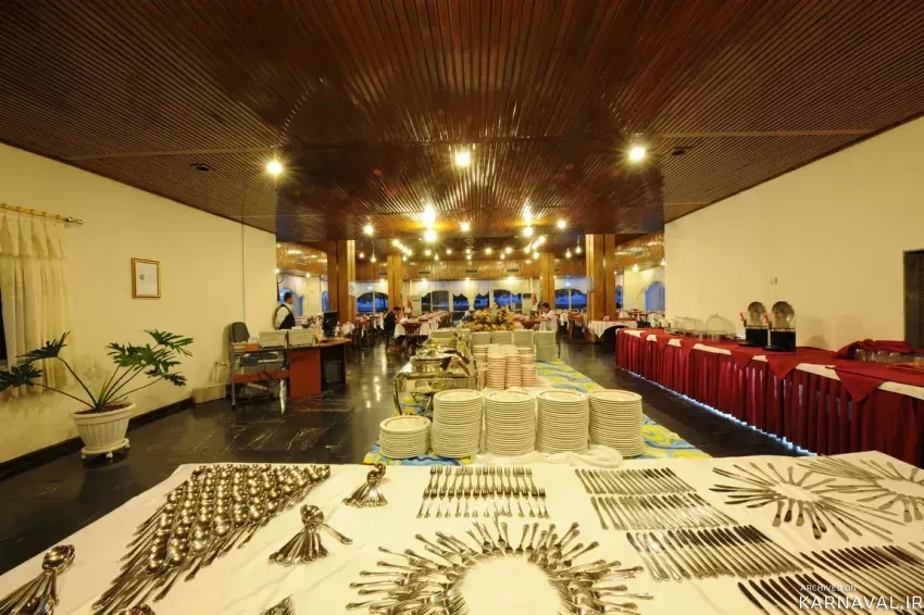 https://media.karnaval.ir/uploads/2024/06/38831.webp