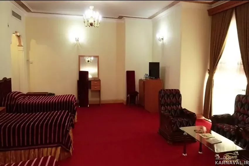https://media.karnaval.ir/uploads/2024/06/39881.webp