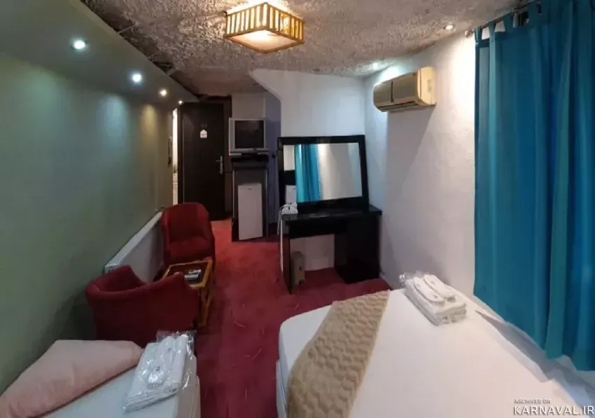 https://media.karnaval.ir/uploads/2024/06/43369.webp