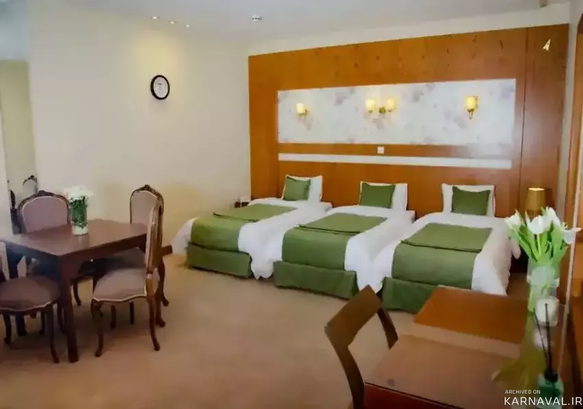 https://media.karnaval.ir/uploads/2024/06/49656.webp