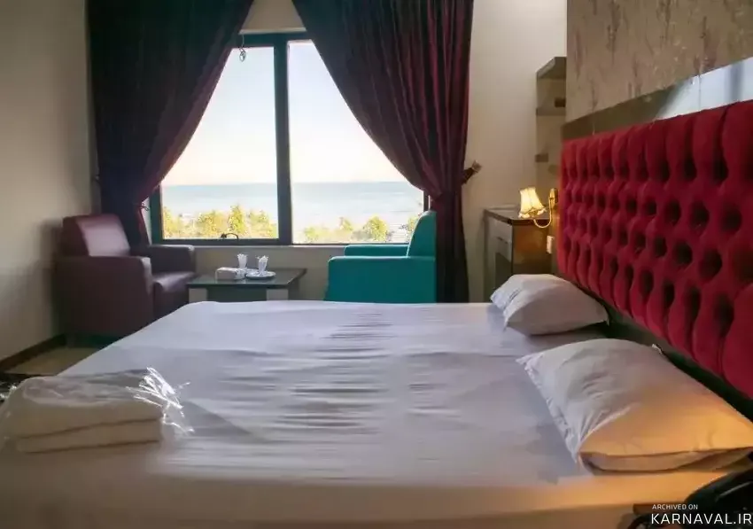 https://media.karnaval.ir/uploads/2024/06/50022.webp