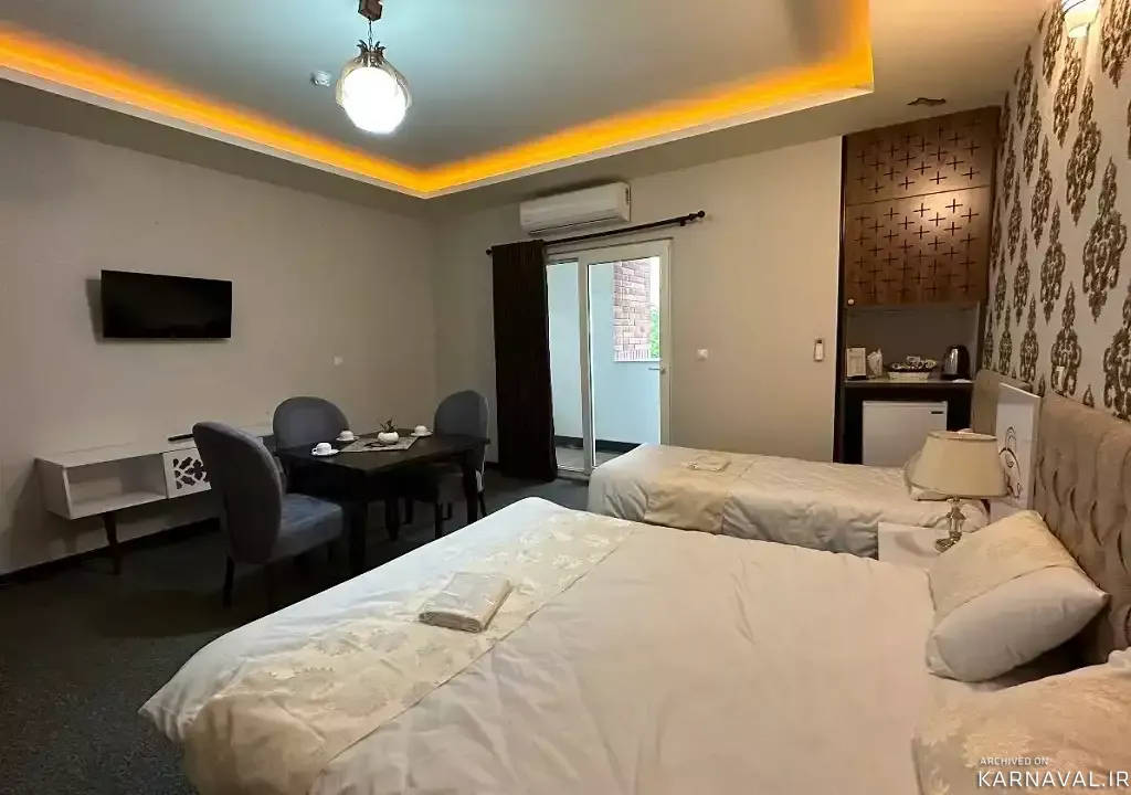 https://media.karnaval.ir/uploads/2024/06/50814.webp