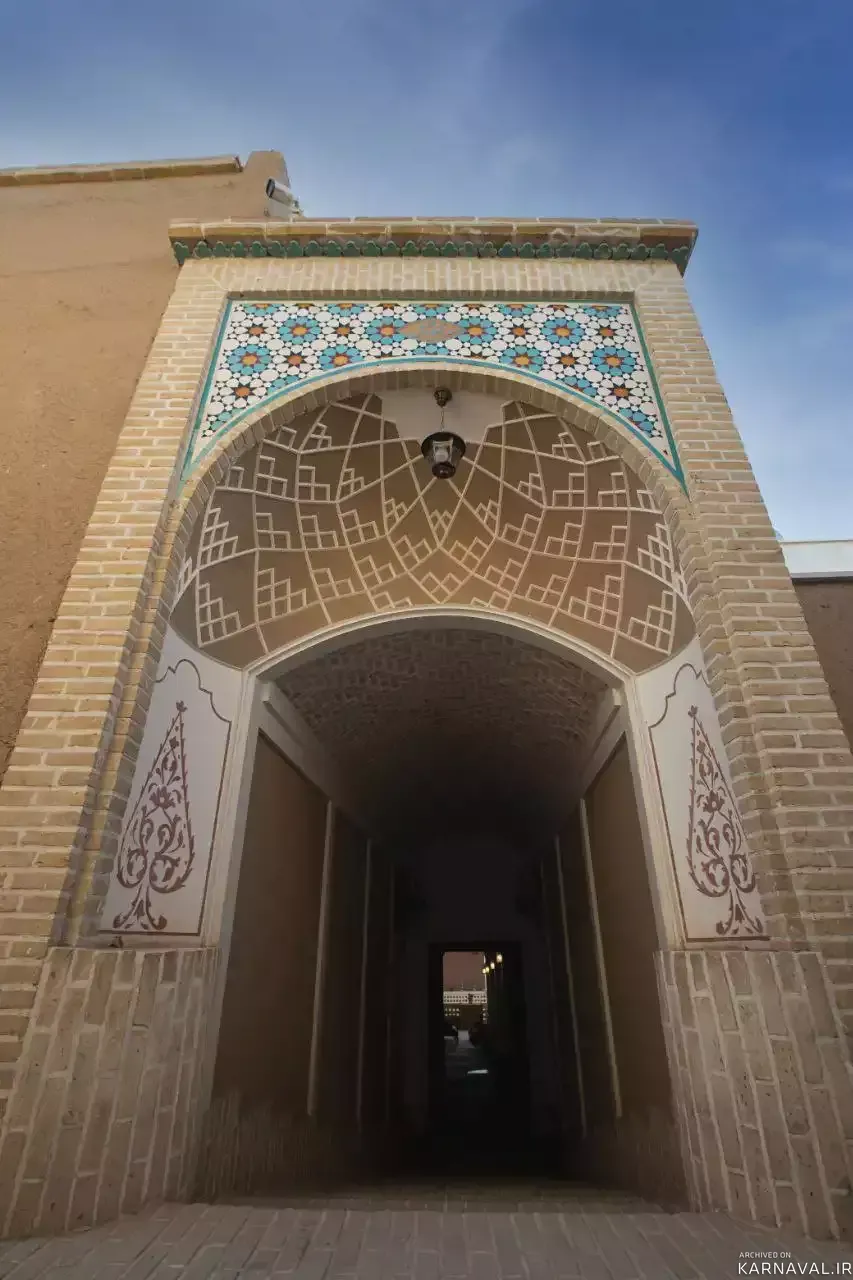 اقامتگاه سنتی بابا افضل کاشان