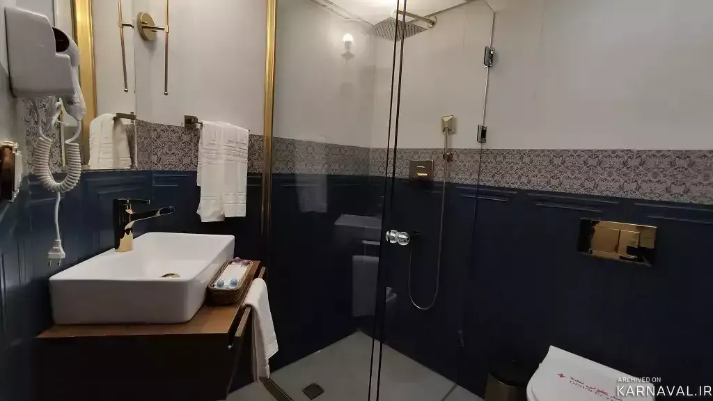 هتل آپادانا تخت جمشید مرودشت