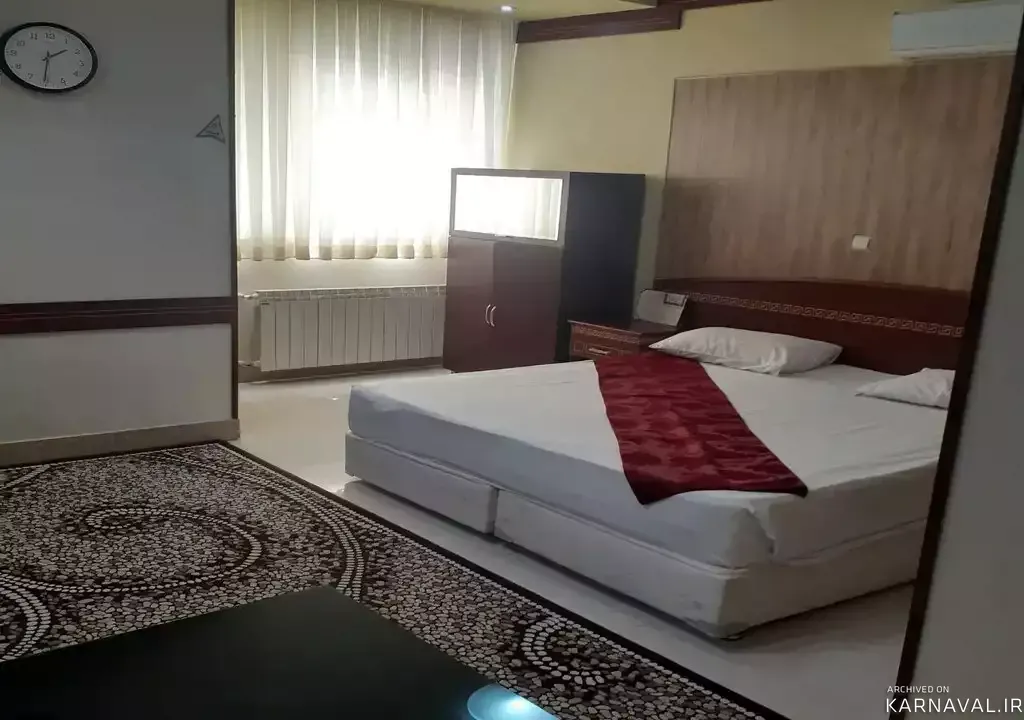 https://media.karnaval.ir/uploads/2024/06/52687.webp