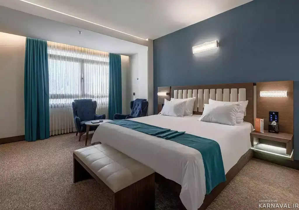 https://media.karnaval.ir/uploads/2024/06/53028.webp