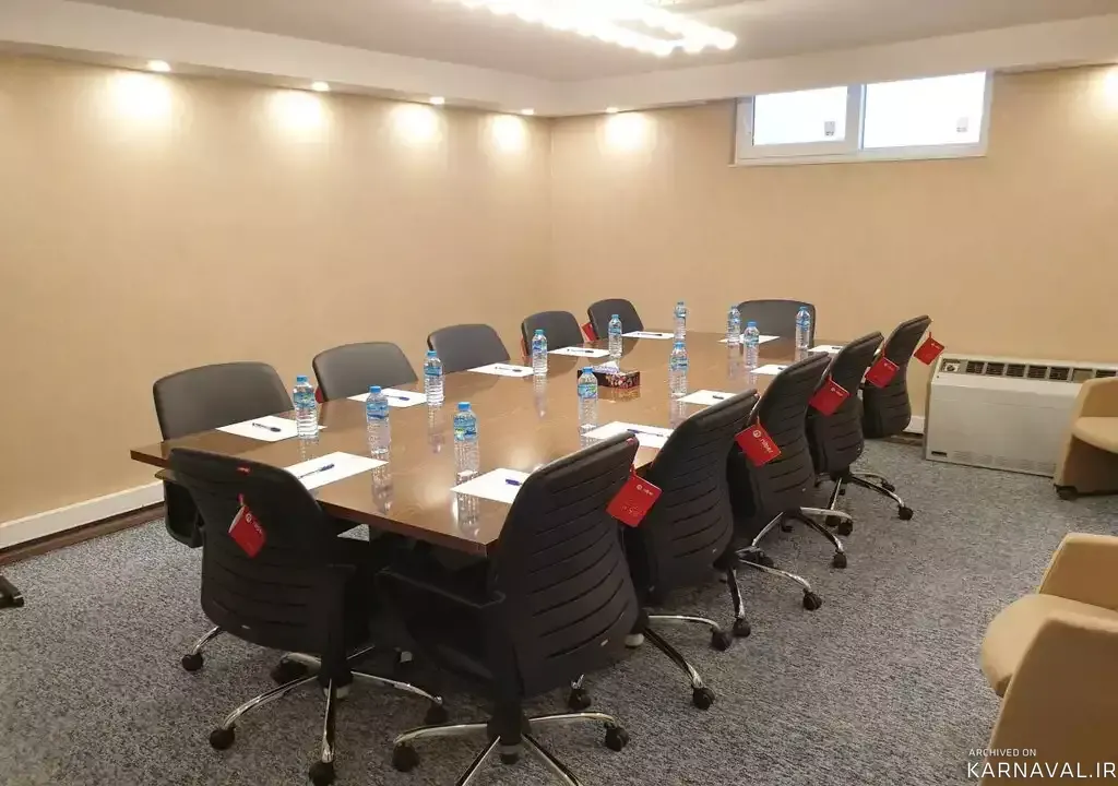 https://media.karnaval.ir/uploads/2024/06/53487.webp