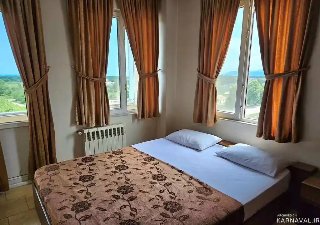 https://media.karnaval.ir/uploads/2024/06/53861.webp