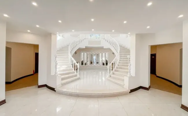 هتل ملک ( ناسیونال ) لاهیجان هتل ملک ( ناسیونال ) لاهیجان