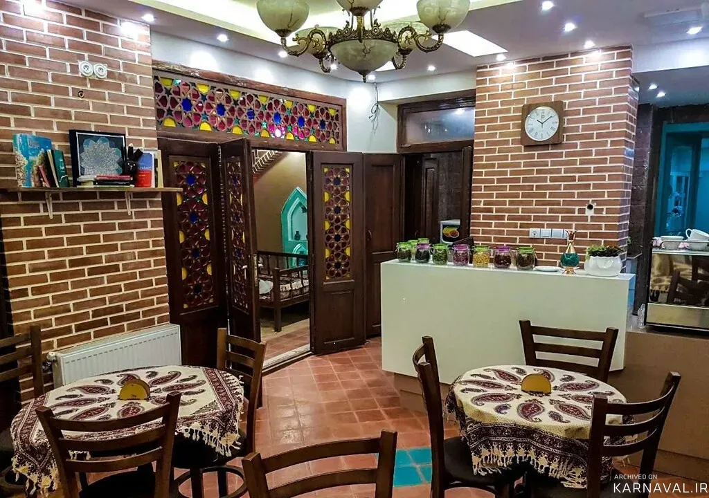 https://media.karnaval.ir/uploads/2024/06/65615.webp