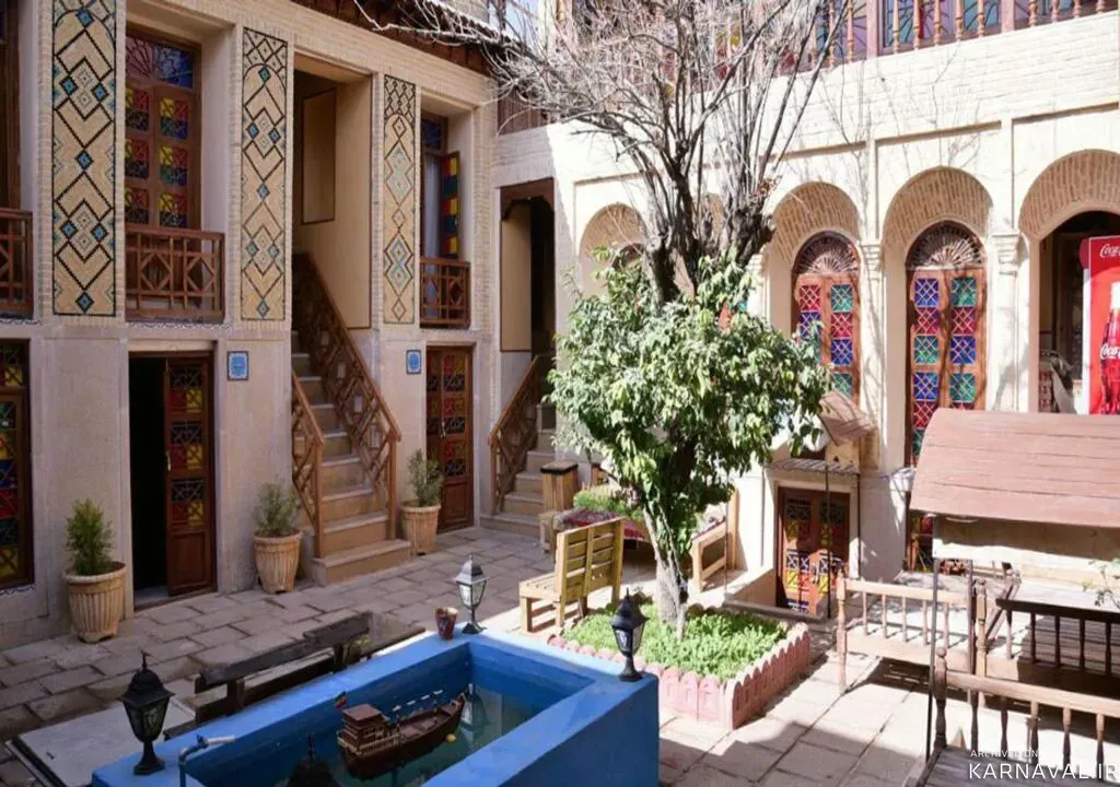 هتل سنتی نیایش شیراز
