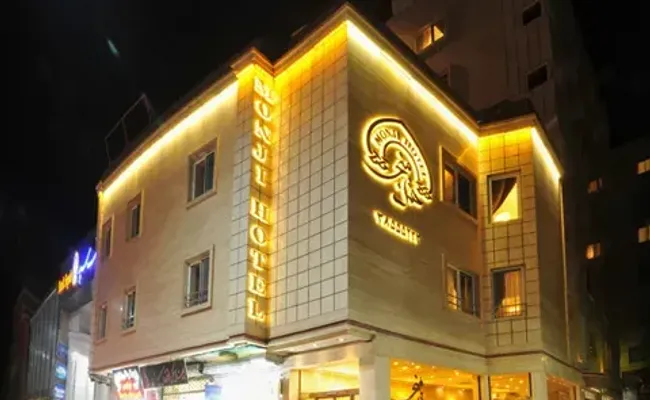 هتل منجی مشهد هتل منجی مشهد