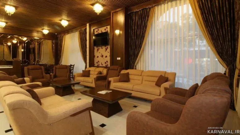 هتل سی و سه پل مشهد