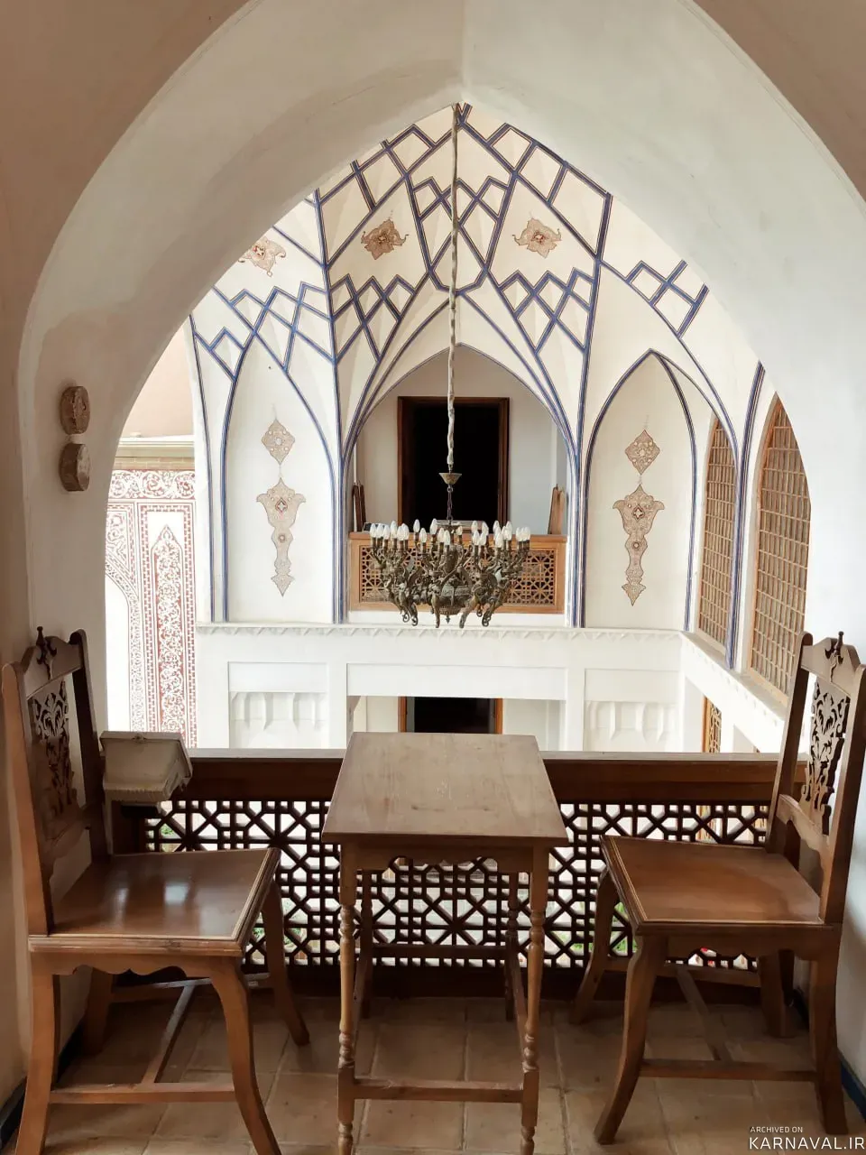 هتل مهینستان راهب کاشان
