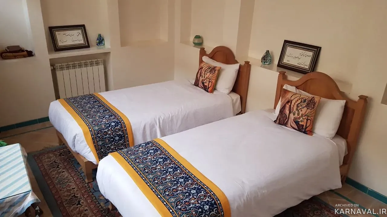هتل مهینستان راهب کاشان