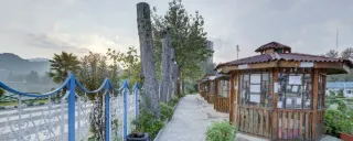 هتل جهانگردی لاهیجان هتل جهانگردی لاهیجان