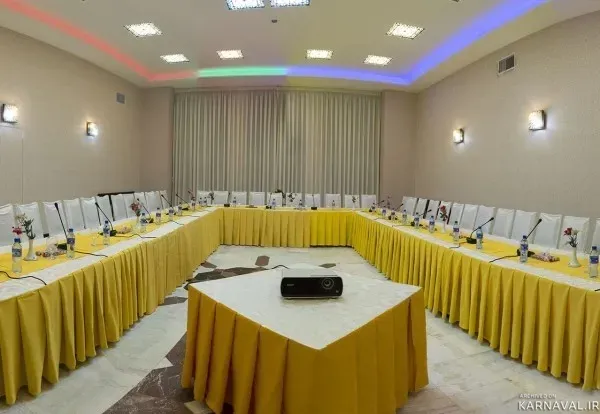 https://media.karnaval.ir/uploads/2024/06/74714.webp