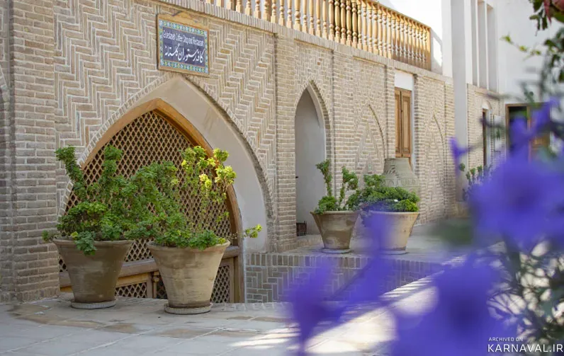 هتل سنتی سرای کاسیان کاشان