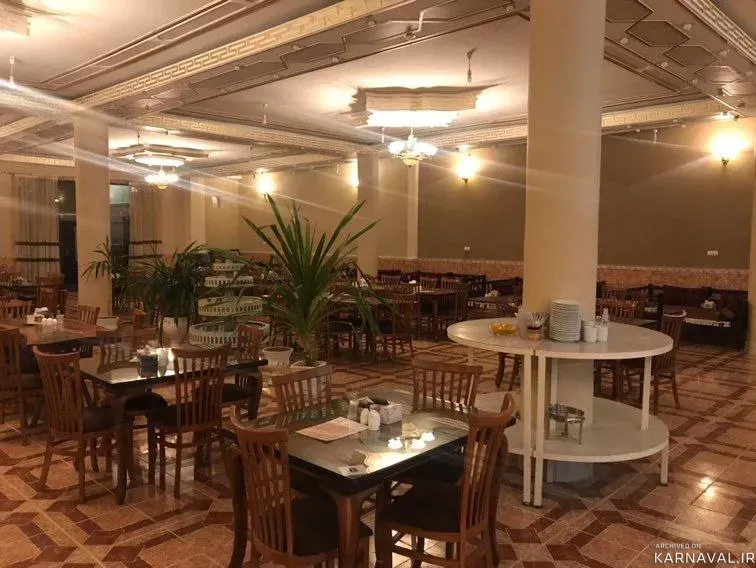 هتل ایران زمین دورود