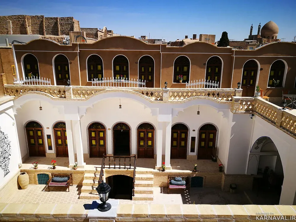 هتل سنتی آمیرزا کاشان