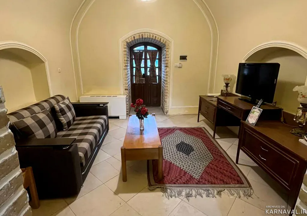 https://media.karnaval.ir/uploads/2024/06/77531.webp