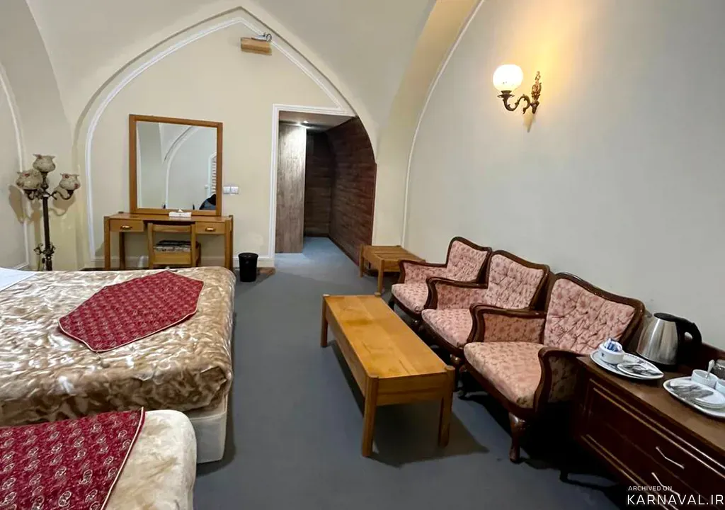 https://media.karnaval.ir/uploads/2024/06/77534.webp