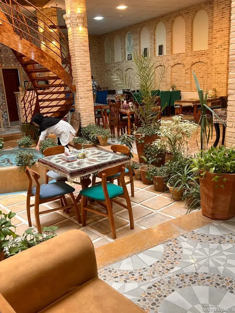 هتل سنتی درباری شیراز