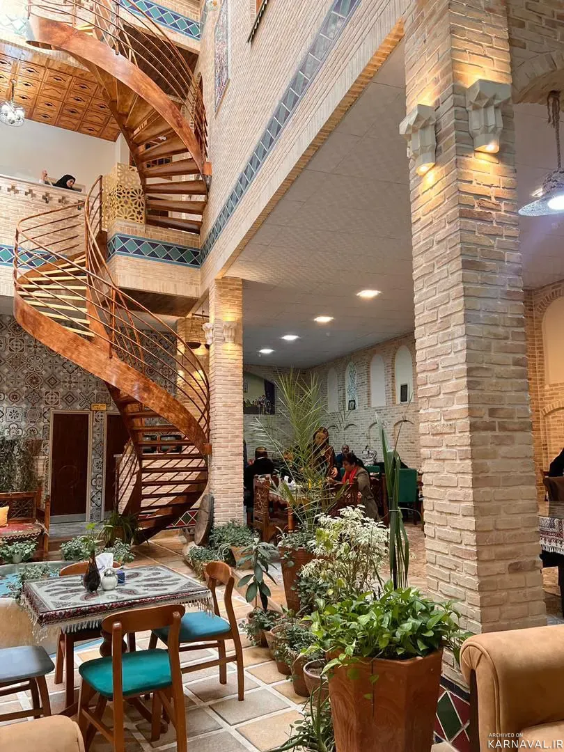 هتل سنتی درباری شیراز