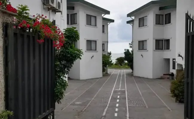 هتل آپارتمان دلفین نوشهر هتل آپارتمان دلفین نوشهر