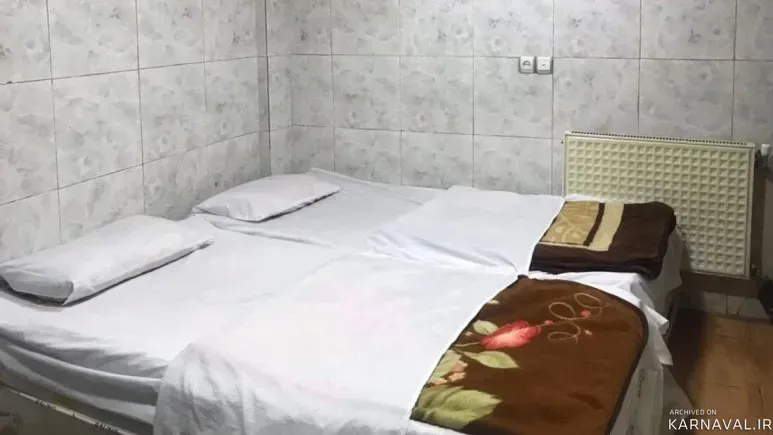 مهمانپذیر گلها شیراز