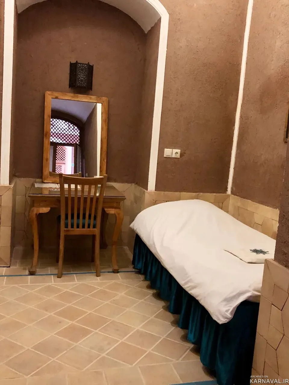 اقامتگاه سنتی بابا افضل کاشان