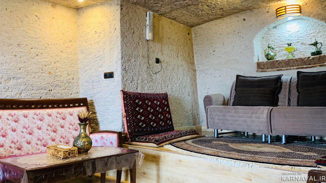 اقامتگاه بوم‌گردی تورال اسکو