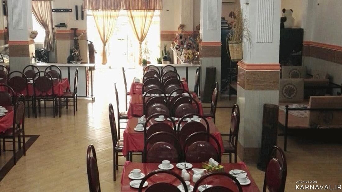 https://media.karnaval.ir/uploads/2024/08/34371.jpeg