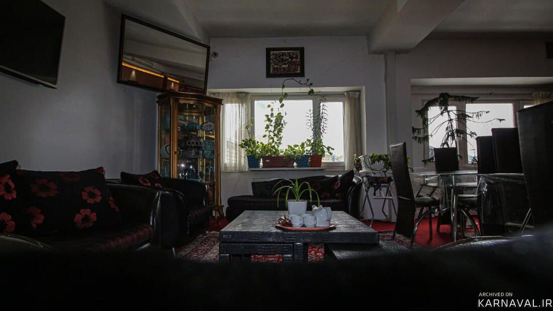 https://media.karnaval.ir/uploads/2024/08/38695.jpeg