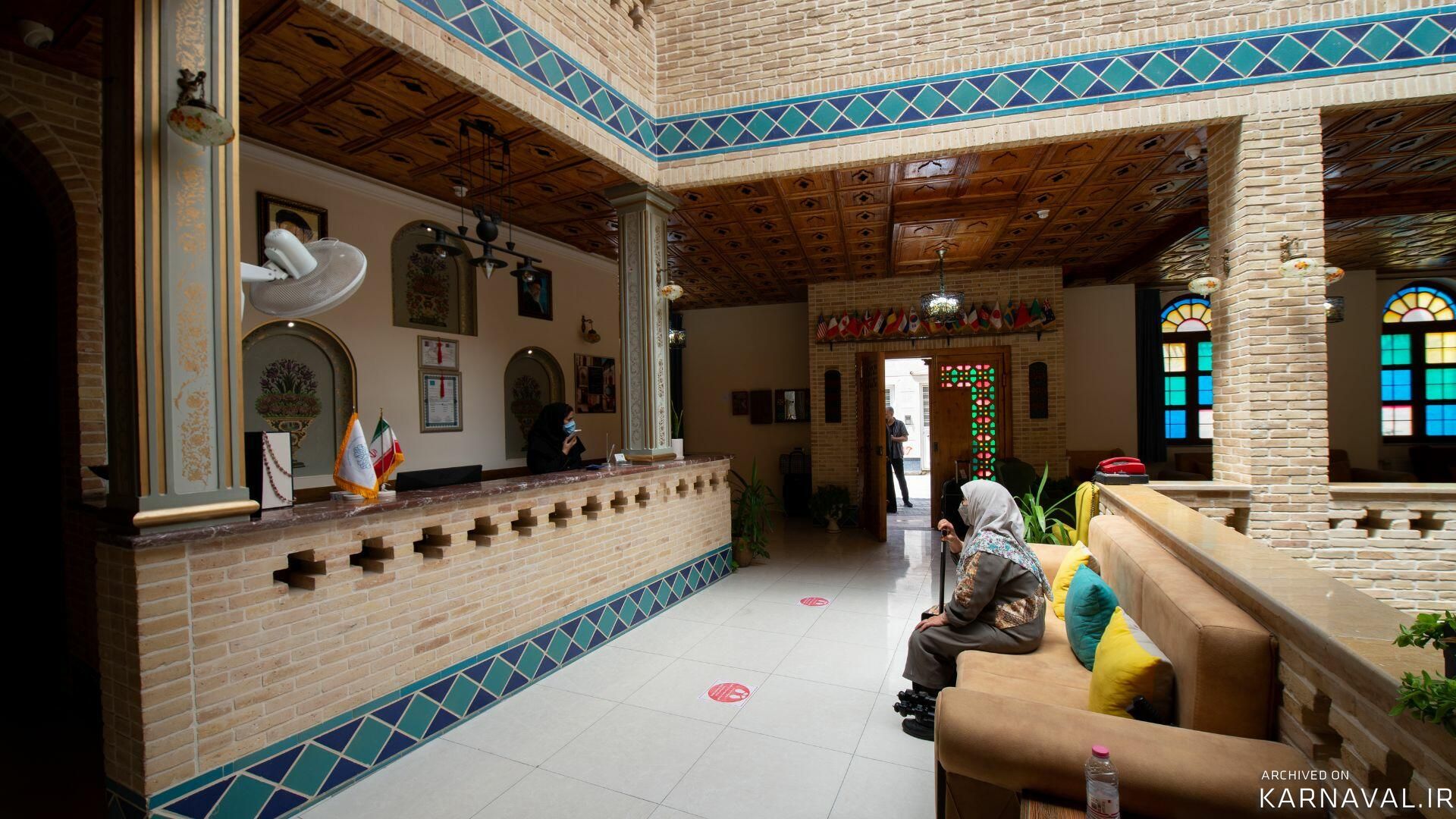 هتل سنتی درباری شیراز